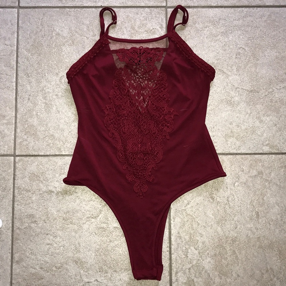 Windsor lace bodysuit